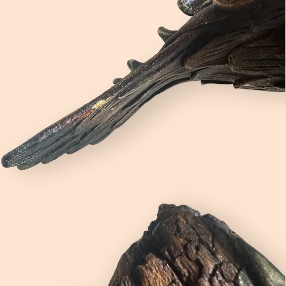 Vintage Driftwood Resin Hawk Bronze Black Brown With Red Eyes Decor Accent - Picture 13 of 13